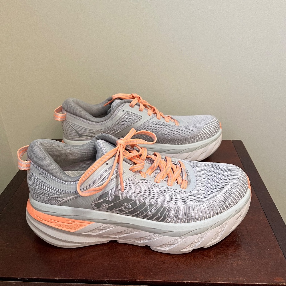 Hoka One Bondi 7 - Harbor Mist/Coral Running Shoes - Women size 7 - Picture 2 of 5